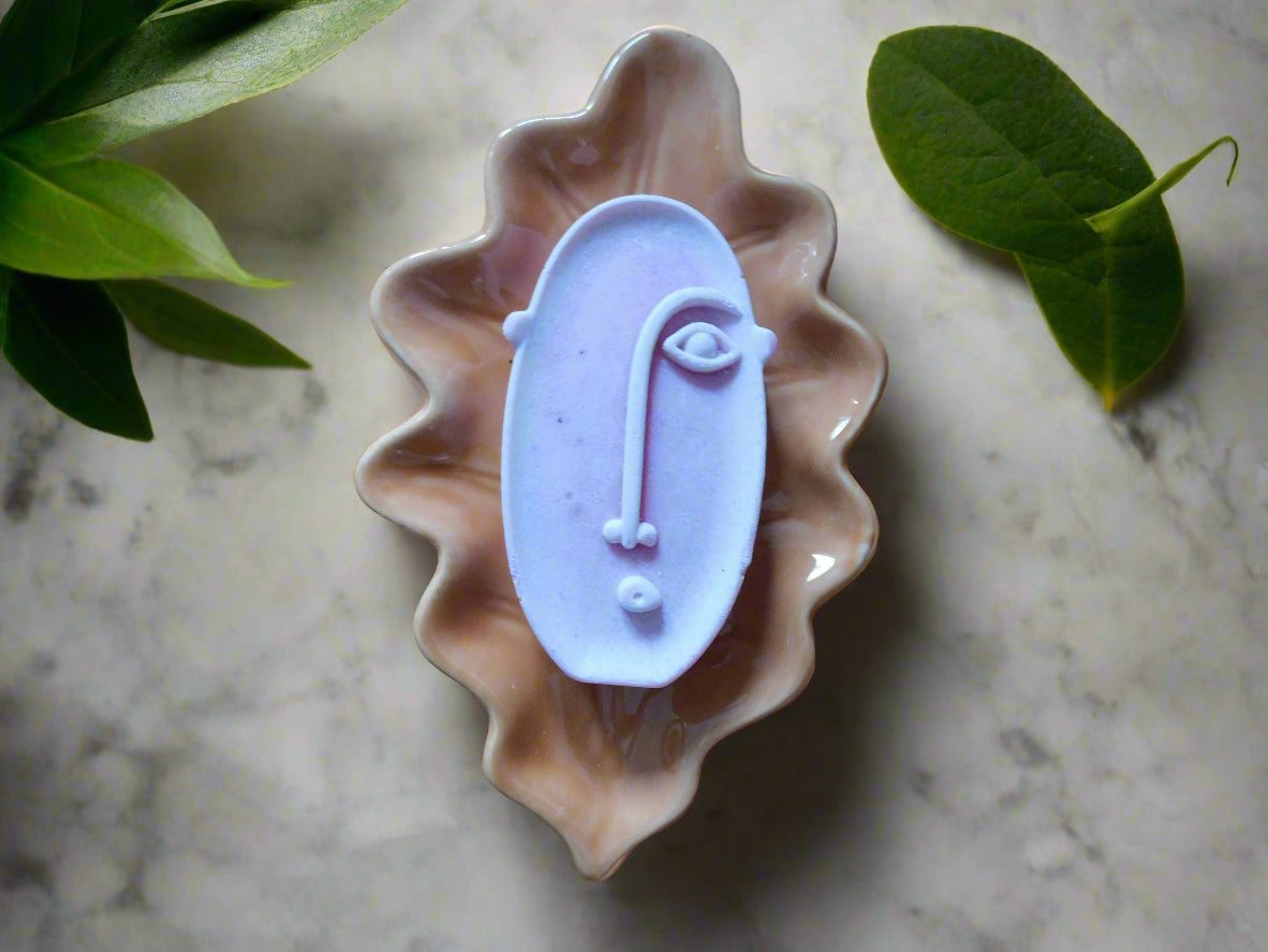 Autumn Leaf Soap Dish in ceramic